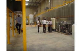 国表投产的电控柜喷涂出产线